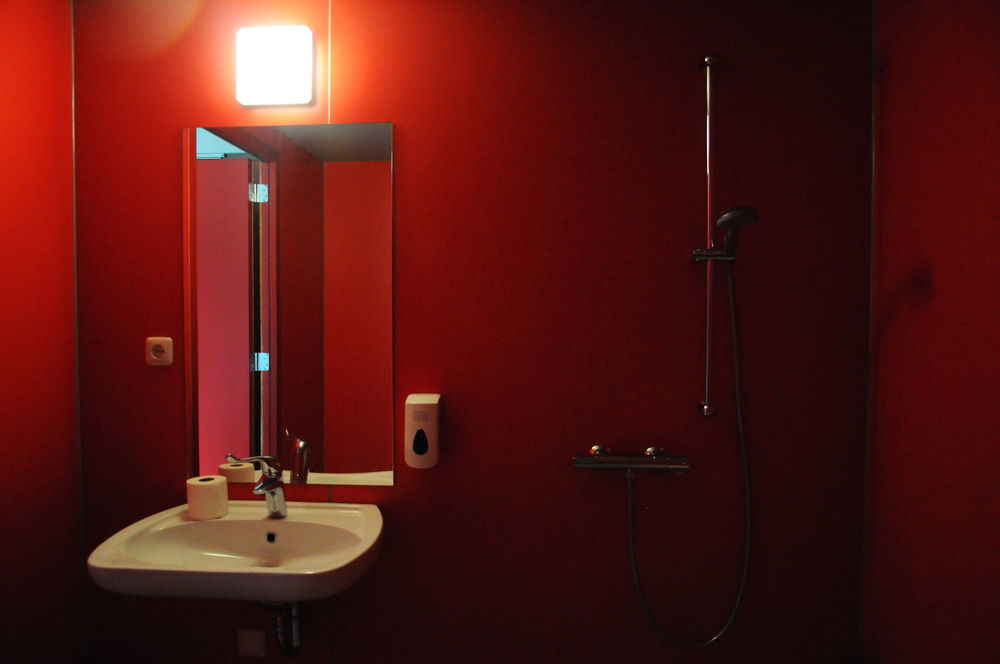 Stayokay - Blue Collar Hotel Eindhoven